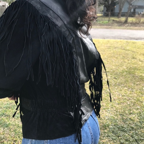 💎SOLD💎Vintage Fringe Black Leather Jacket - Picture 3 of 6
